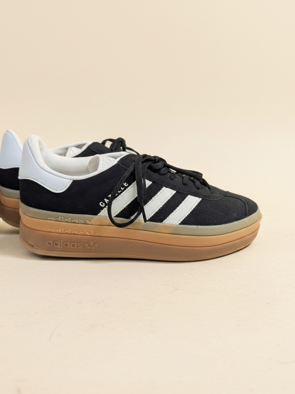 Women's Size 9.5 Adidas Black & White Gazelle Stacked Gum Bottom Soles.